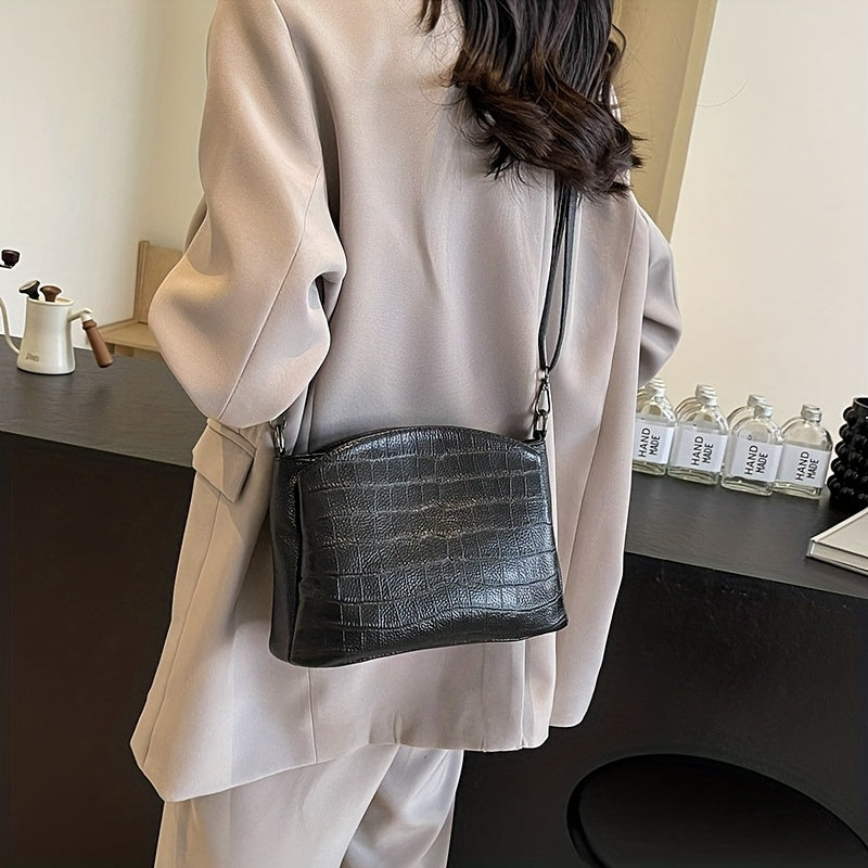 El encanto refinado de Vivienne | Bolso de hombro de piel de cocodrilo