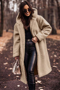 Bella | Chaqueta de borreguito de moda con capucha para mujer