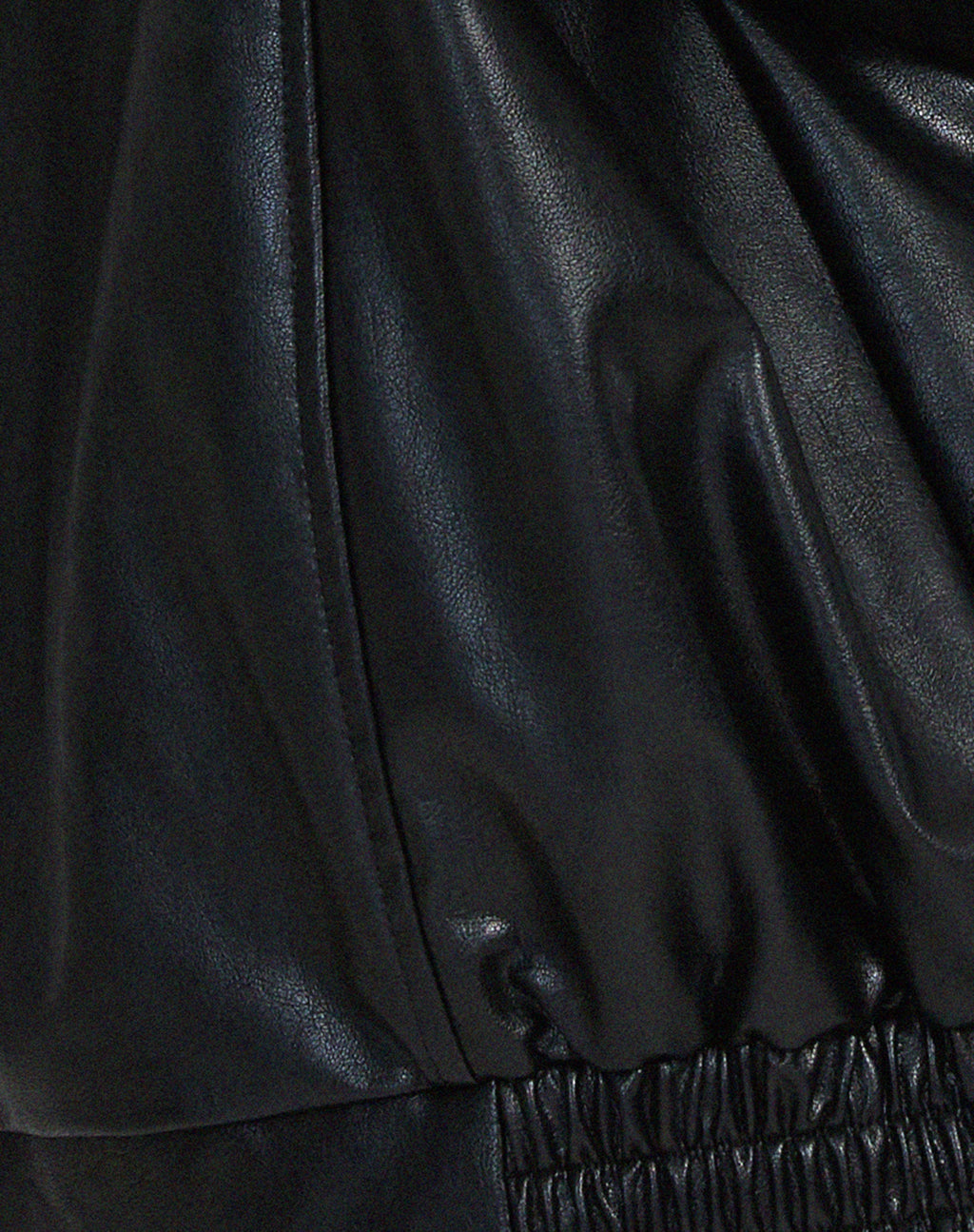 Vera | Chaqueta holgada de cuero vegano de estilo vintage para mujer