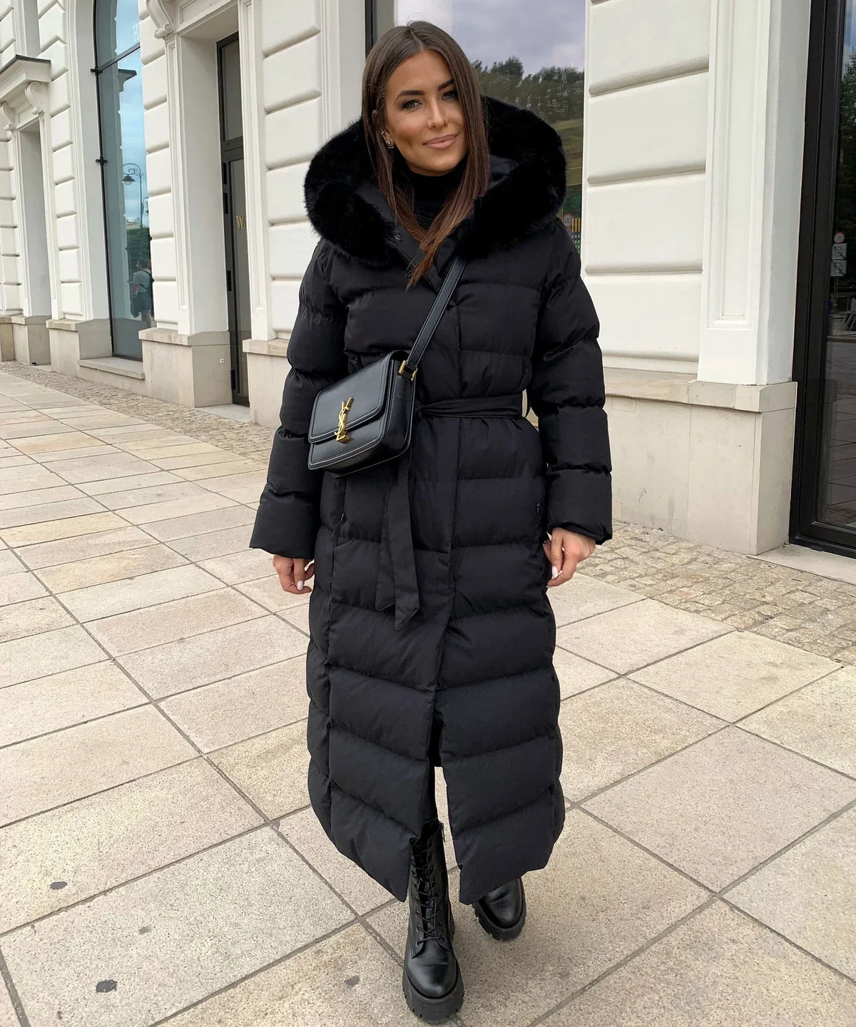 Chaqueta acolchada de invierno con cinturón para mujer
