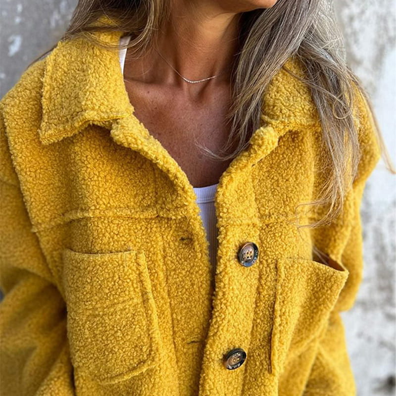 Marian | Chaqueta de borreguito de moda para otoño con botones para mujer