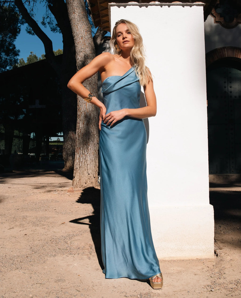 VESTIDO BELLA · AZUL