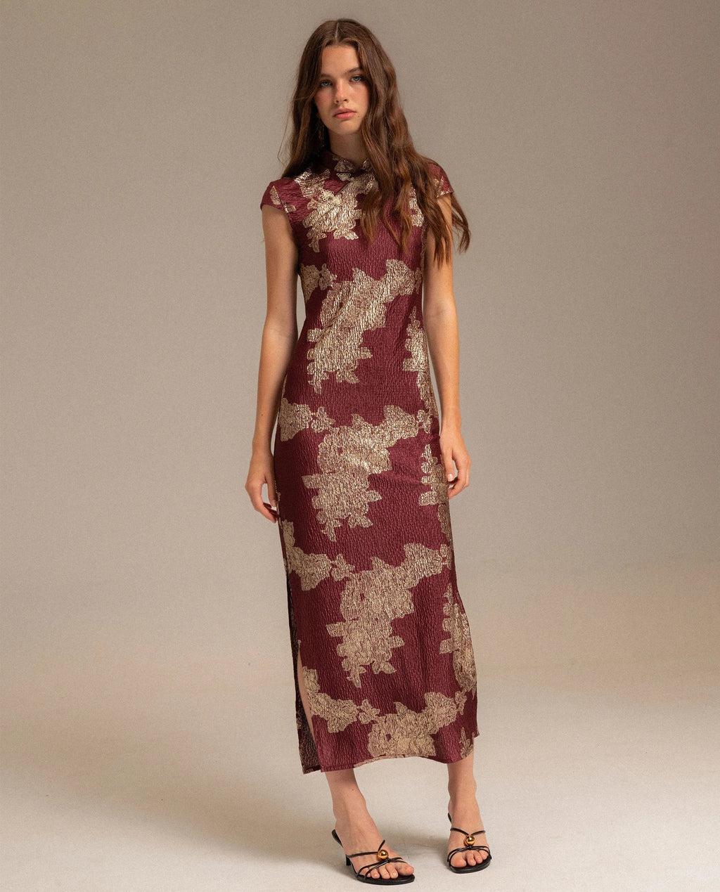 VESTIDO BLOOM · BURDEOS