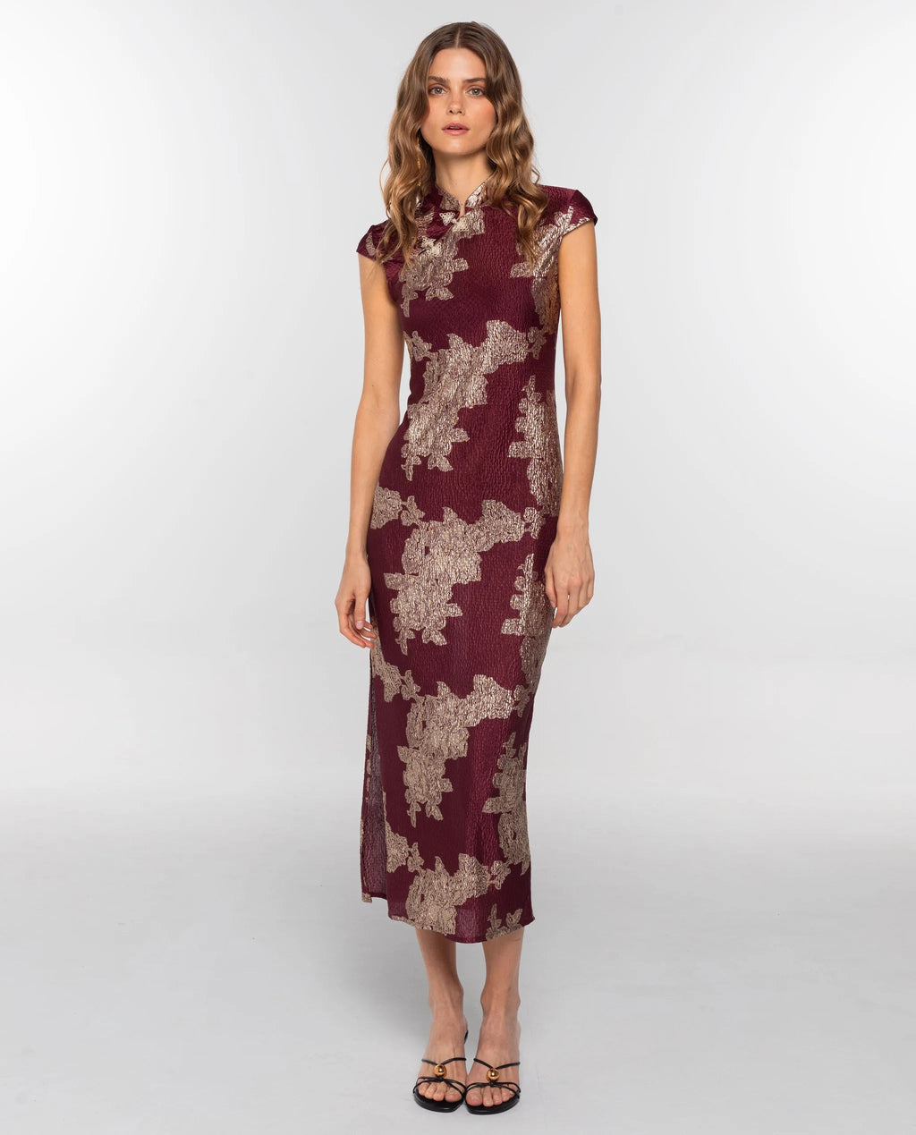 VESTIDO BLOOM · BURDEOS