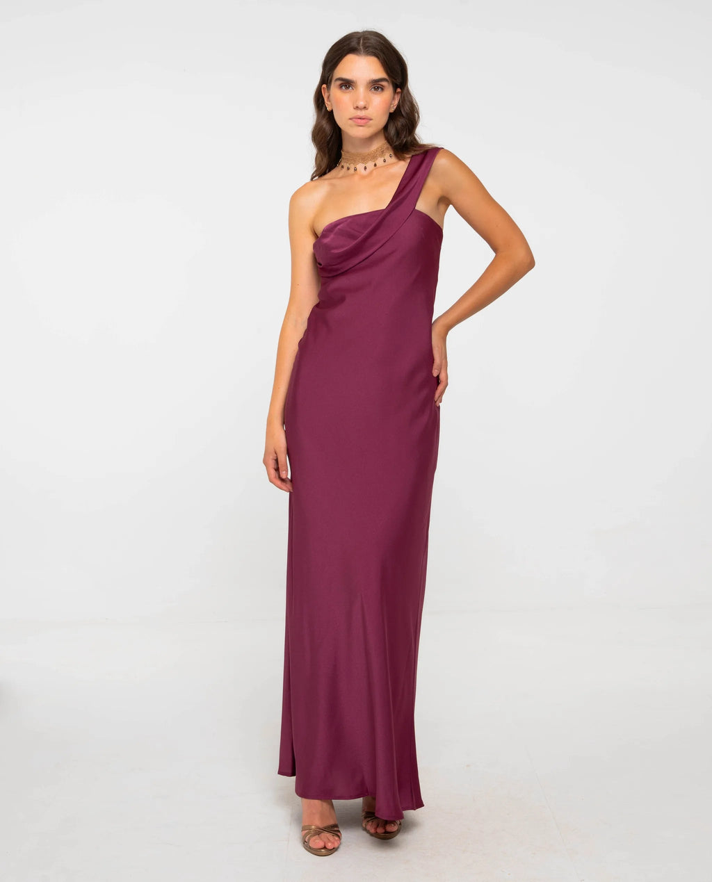VESTIDO BELLA · CIRUELA