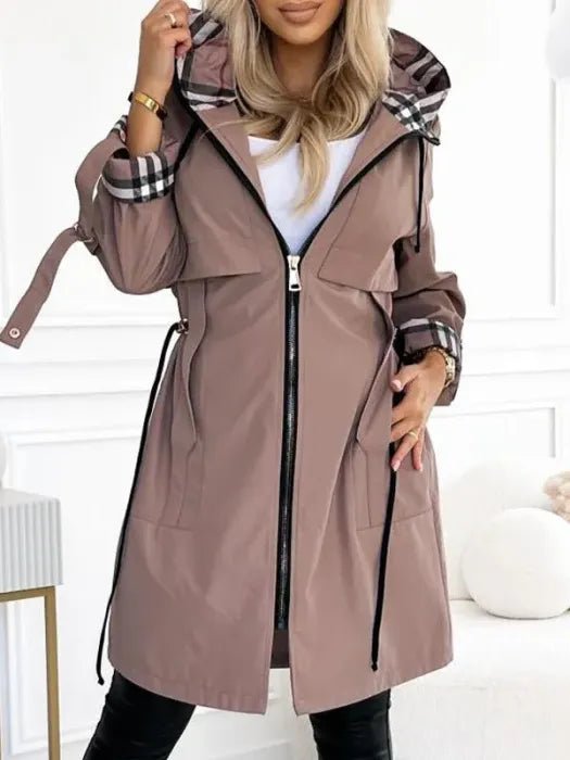 Nadine | Gabardina informal con capucha para mujer