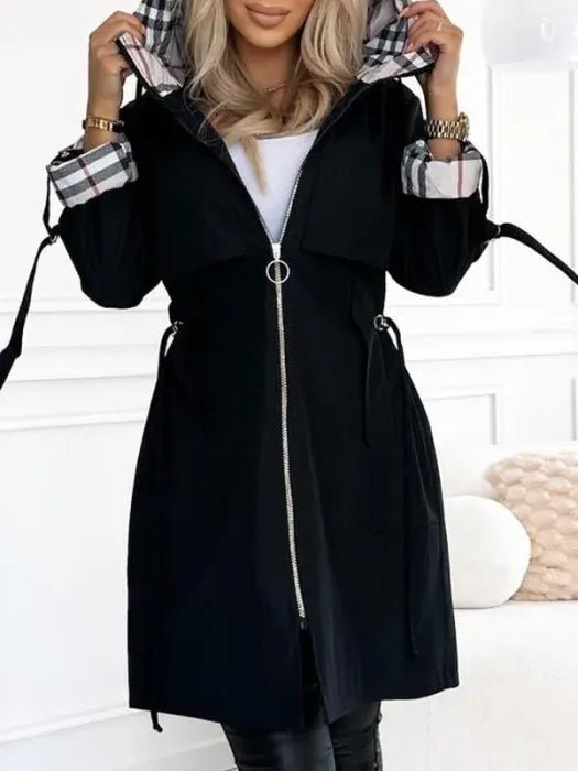 Nadine | Gabardina informal con capucha para mujer